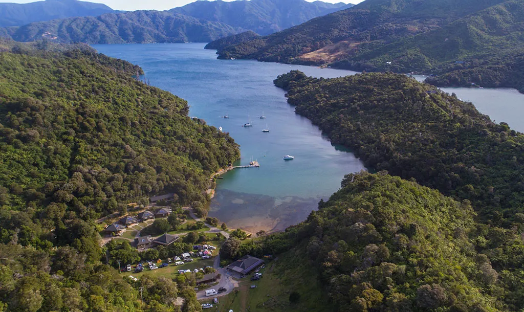 Mistletoe Bay Eco Village wedding venue