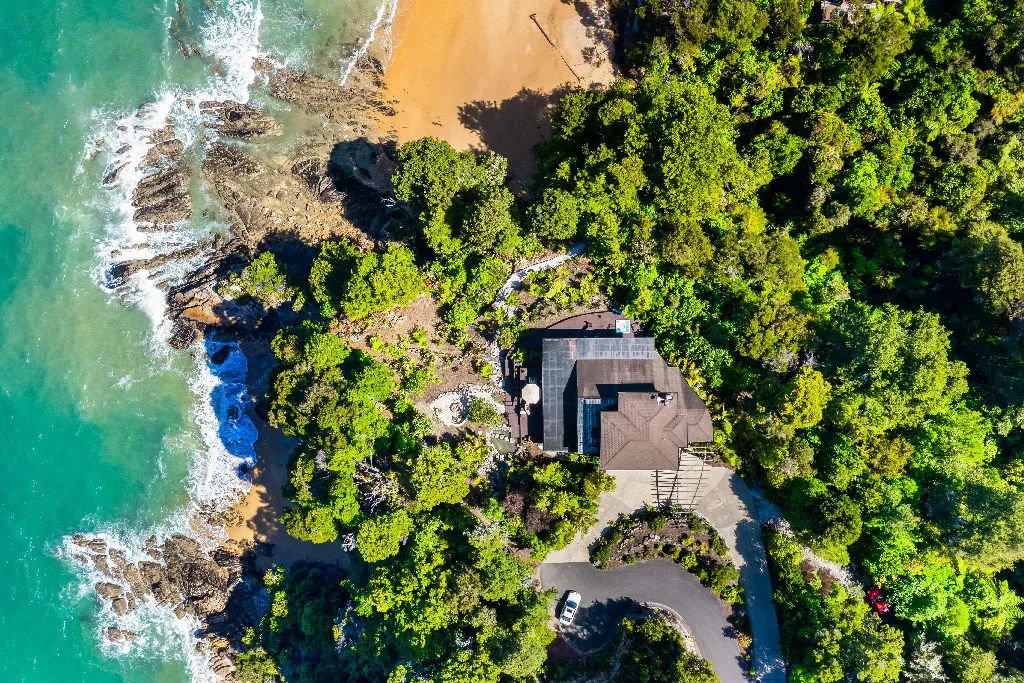 Lodge by the Beach wedding venue