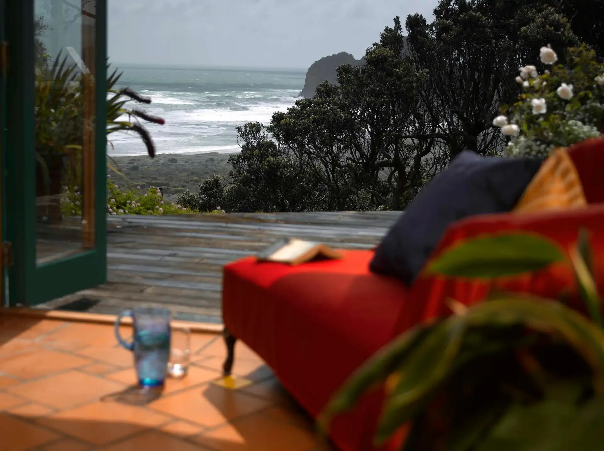 Bethells Beach Cottages wedding venue, Auckland