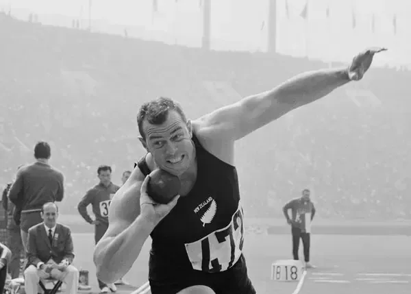 Les Mills, New Zealand Olympian and founder of the Les Mills Auckland gyms
